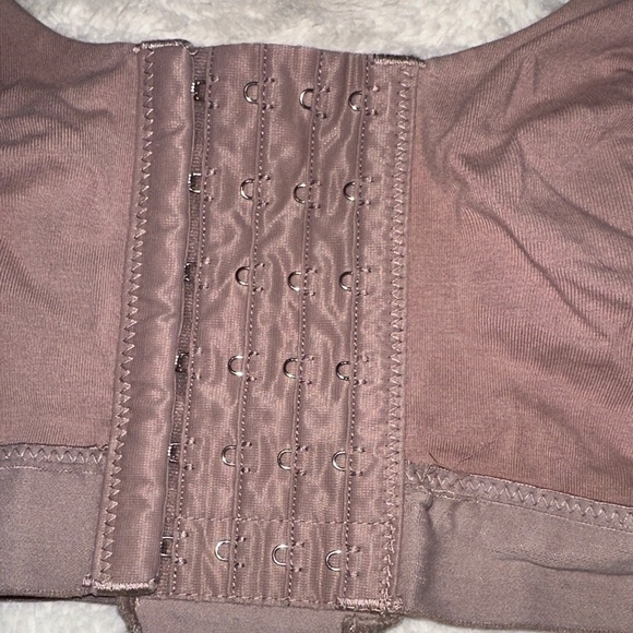 Brown Wireless Compression Bra - Picture 3 of 7